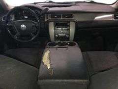 2010 CHEVY TAHOE VIN# 1GNUCAE07AR214415 HAS KEY HAS TITLE RUNS AN DRIVES SEE DESCRIPTION