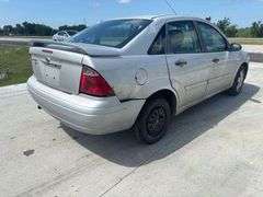 2007 FORD FOCUS VIN# 1FAFP34N27W305297HAS KEY HAS TITLE RUNS AN DRIVES SEE DESCRIPTION