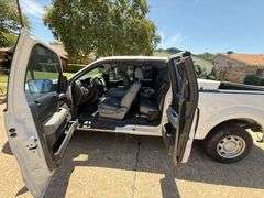 2012 FORD F150 VIN# 1FTFX1CF5CFA45853 HAS KEY HAS TITE RUNS AN DRIVES SEE DESCRIPTION