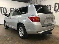 2008 TOYOTA HIGHLANDER VIN# JTEDS41A282054843 HAS KEY HAS TITLE RUNS AN DRIVES SEE DESCRIPTION