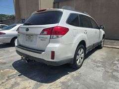 2012 SUBARU OUTBACK VIN# 4S4BRDJC7C2232341 HAS KEY HAS TITLE RUNS AN DRIVES SEE DESCRIPTION