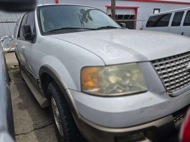2004 FORD EXPEDITION NO KEY HAS TITLE SEE DESCRIPTION