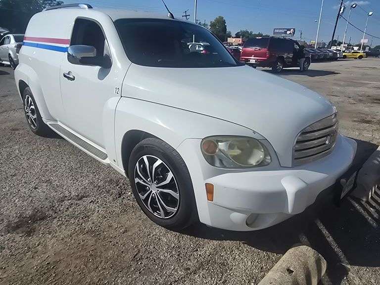 2008 CHEVY HHR HAS KEY HAS TITLE RUNS AN DRIVES SEE DESCRIPTION