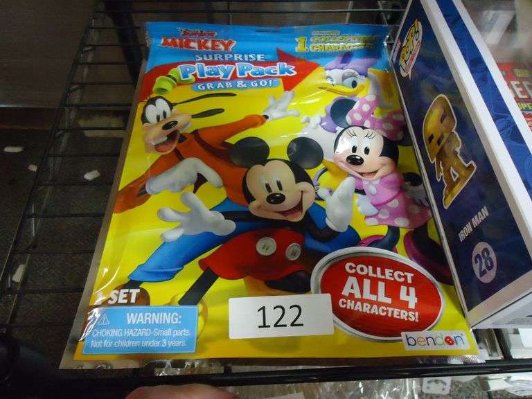 NEW! MICKEY SURPRISE PLAY PACK