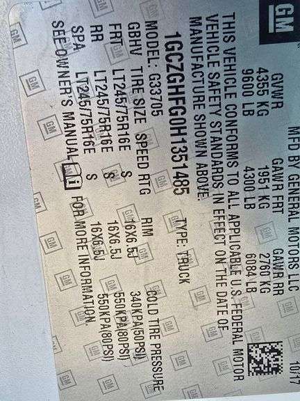 2017 CHEVY EXPRESS CARGO HAS KEY HAS TITLE RUNS AN DRIVES SEE DESCRIPTION