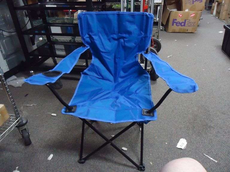 ACADEMY FOLDING CHAIR