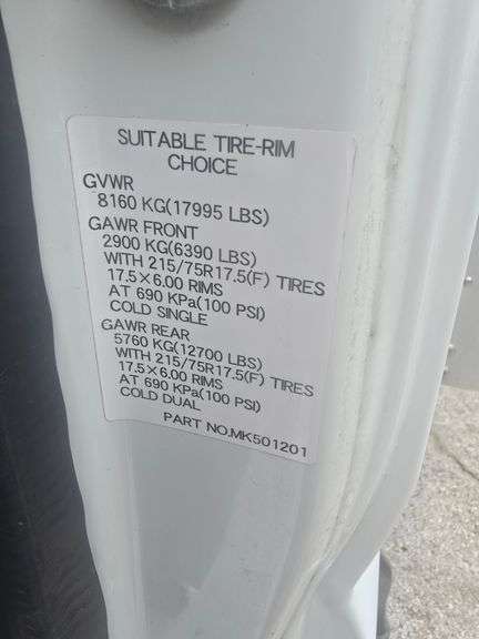 2013 MITSUBISHI FUSO NO KEY HAS TITLE SEE DESCRIPTION