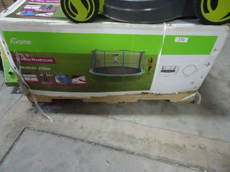 AGAME MEGA TRAMPOLINE