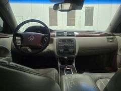 2008 BUICK LUCRENE HAS KEY HAS TITLE RUNS AN DRIVES SEE DESCRIPTION