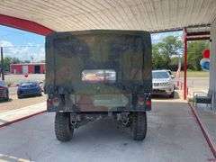 2004 AMERICAN GENERAL HUMMER 4X4 DIESEL HAS KEY HAS TITLE RUNS AN DRIVES SEE DESCRIPTION
