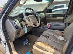 2010 FORD EXPEDITION NO KEY HAS TITLE SEE DESCRIPTION