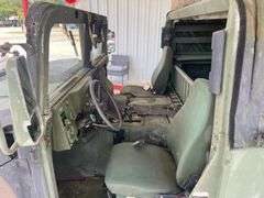 2004 AMERICAN GENERAL HUMMER 4X4 DIESEL HAS KEY HAS TITLE RUNS AN DRIVES SEE DESCRIPTION