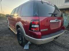 2006 FORD EXPLORER HAS KEY HAS TITLE RUNS AN DRIVES SEE  DESCRIPTION