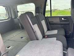 2004 FORD EXPEDITION HAS KEY HAS TITLE RUNS AN DRIVES SEE DESCRIPTION