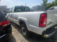 2005 CHEVY SILVERADO DIESEL 2500 NO KEY HAS TITLE SEE DESCRIPTION