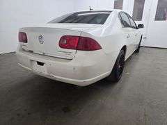 2008 BUICK LUCRENE HAS KEY HAS TITLE RUNS AN DRIVES SEE DESCRIPTION