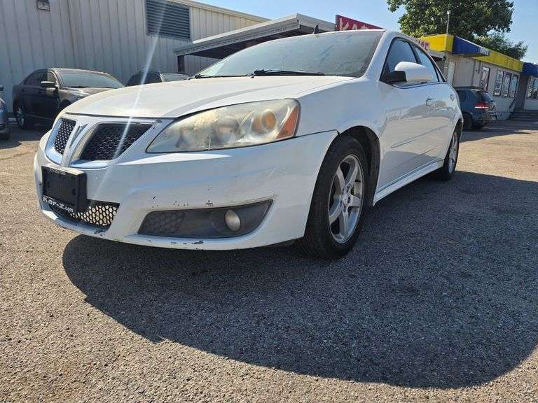 2010 PONTIAC G6 HAS KEY HAS TITLE RUNS&DRIVES