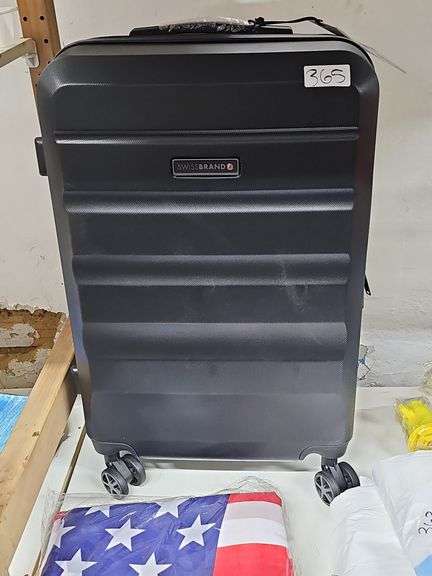 SWISS BRAND ANVERS 24"H BLACK HARD SUITCASE ON 4-WHEELS E111100-00M NEW WITH TAGS