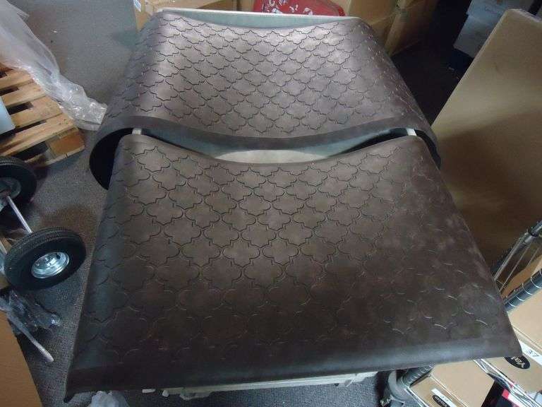 NEW! PADDED ANTI-FATIGUE MAT SET OF 2