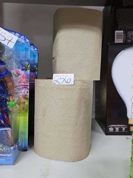 BROWN COMMERCIAL PAPER TOWEL ROLL