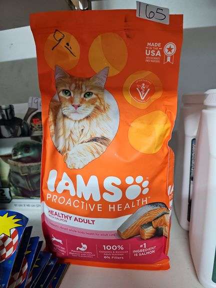 IAMS PROACTIVE HEALTH - HEALTHY ADULT WITH SALMON