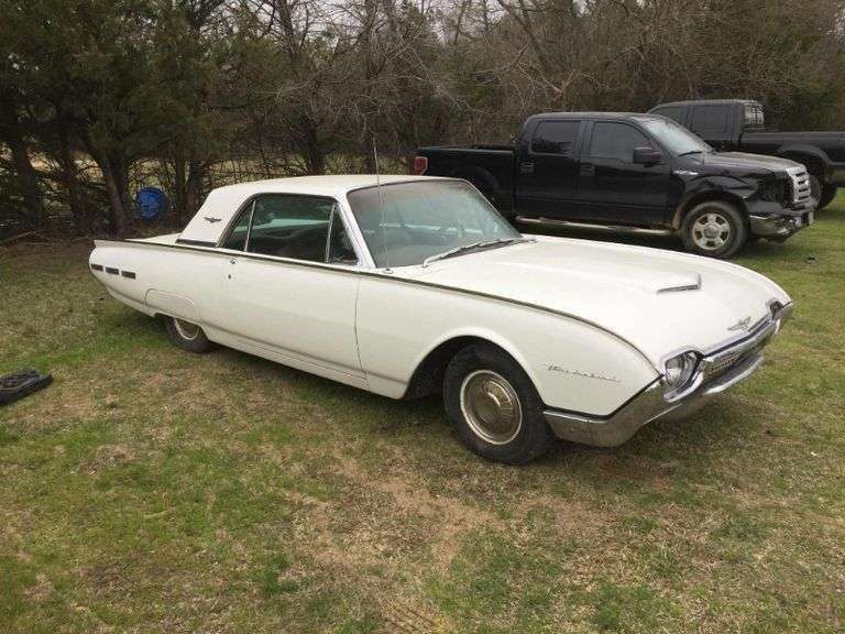 1962 FORD TBIRD HAS KEY HAS TITLE RUNS&DRIVES