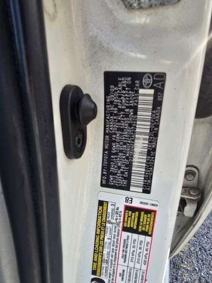 2010 TOYOTA CORLLA HAS KEY HAS TITLE RUNS&DRIVES