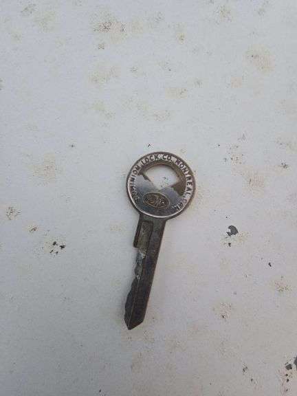 1962 FORD TBIRD HAS KEY HAS TITLE RUNS&DRIVES