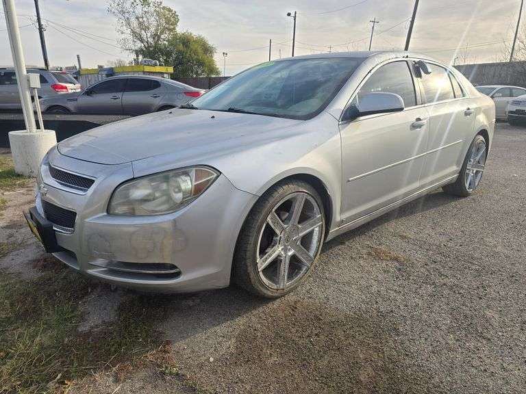 2009 CHEVY MALIBU HAS KEY HAS TITLE RUNS&DRIVES