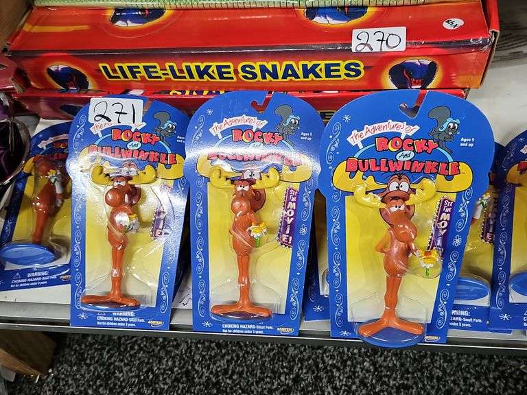 THE ADVENTURES OF ROCKY AND BULLWINKLE , BULLWINKLE J. MOOSE FIGURINES