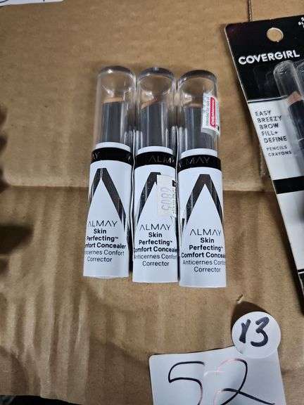 ALMAY SKIN PERFECTING COMFORT CONCEALER