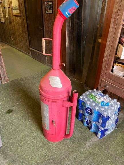 APEARS TO BE NEW DALE #8 GRILL