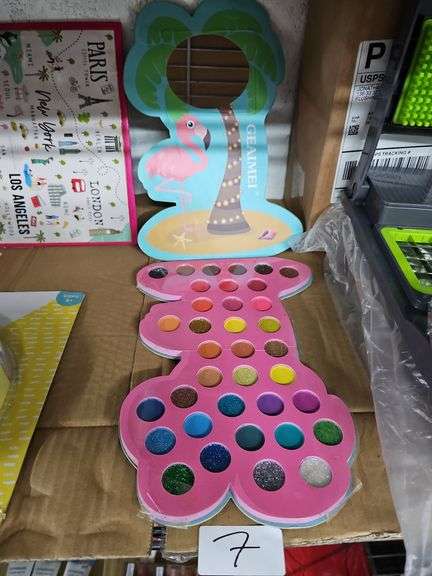 GEAIMEI 36-COLOR EYESHADOW PALETTE