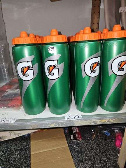 GATORADE SPORTS WATER BOTTLES WITH SIDE MEASURING VIEW, 32OZ
