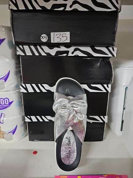 HELENS HEART WOMEN'S SILVER AND BLACK SANDALS VARIOUS SIZES