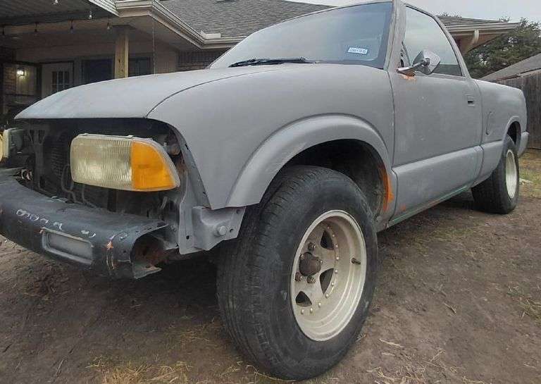 1996 ISUZU HOMBRE HAS KEY HAS TITLE RUNS&DRIVES