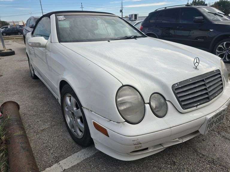 2003 MERCEDES CLK320 HAS KEY HAS TITLE RUNS&DRIVES
