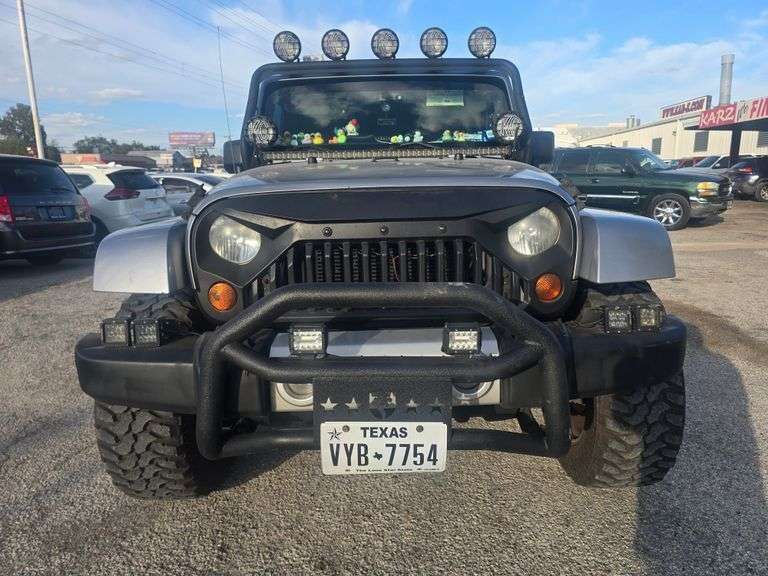 2013 JEEP CUSTOM WRANGLER HAS KEY HAS TITLE RUNS&DRIVES