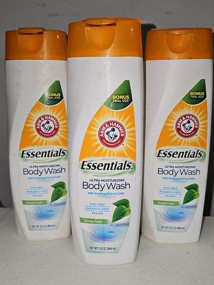 ARM & HAMMER ESSENTIALS ULTRA MOISTURIZING BODY WASH WITH SOOTHING BAKING SODA IN SIMPLY FRESH SCENT 12FL OZ
