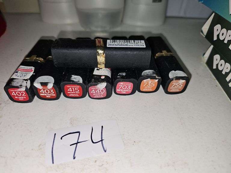 L'OREAL COLOR RICHE LIPSTICK IN VARIOUS SHADES