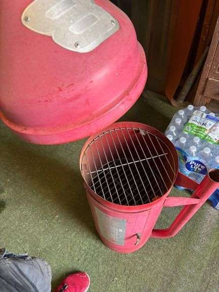 APEARS TO BE NEW DALE #8 GRILL