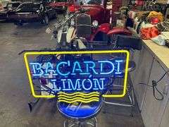 NEW IN BOX NEON SIGN