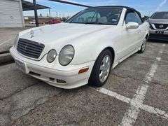 2003 MERCEDES CLK320 HAS KEY HAS TITLE RUNS&DRIVES