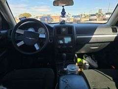 2008 CHRYSLER 300 HAS KEY HAS TITLE RUNS&DRIVES