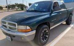 2001 DODGE DAKOTA HAS KEY HAS TITLE RUNS&DRIVES