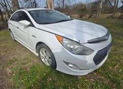 2015 HYUNDIA SONATA HAS KEY HAS VSF PACK RUNS&DRIVES