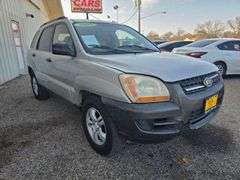 2005 KIA SPORTAGE HAS KEY HAS TITLE RUNS&DRIVES