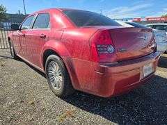 2009 CHRYSLER 300 HAS KEY HAS TITLE RUNS&DRIVES