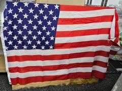 LARGE AMERICAN FLAGS APROX 5'x3' WITH SIDE GROMMETS