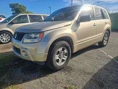 2008 SUZUKI GRAND VITRA HAS KEY HAS TITLE RUNS&DRIVES